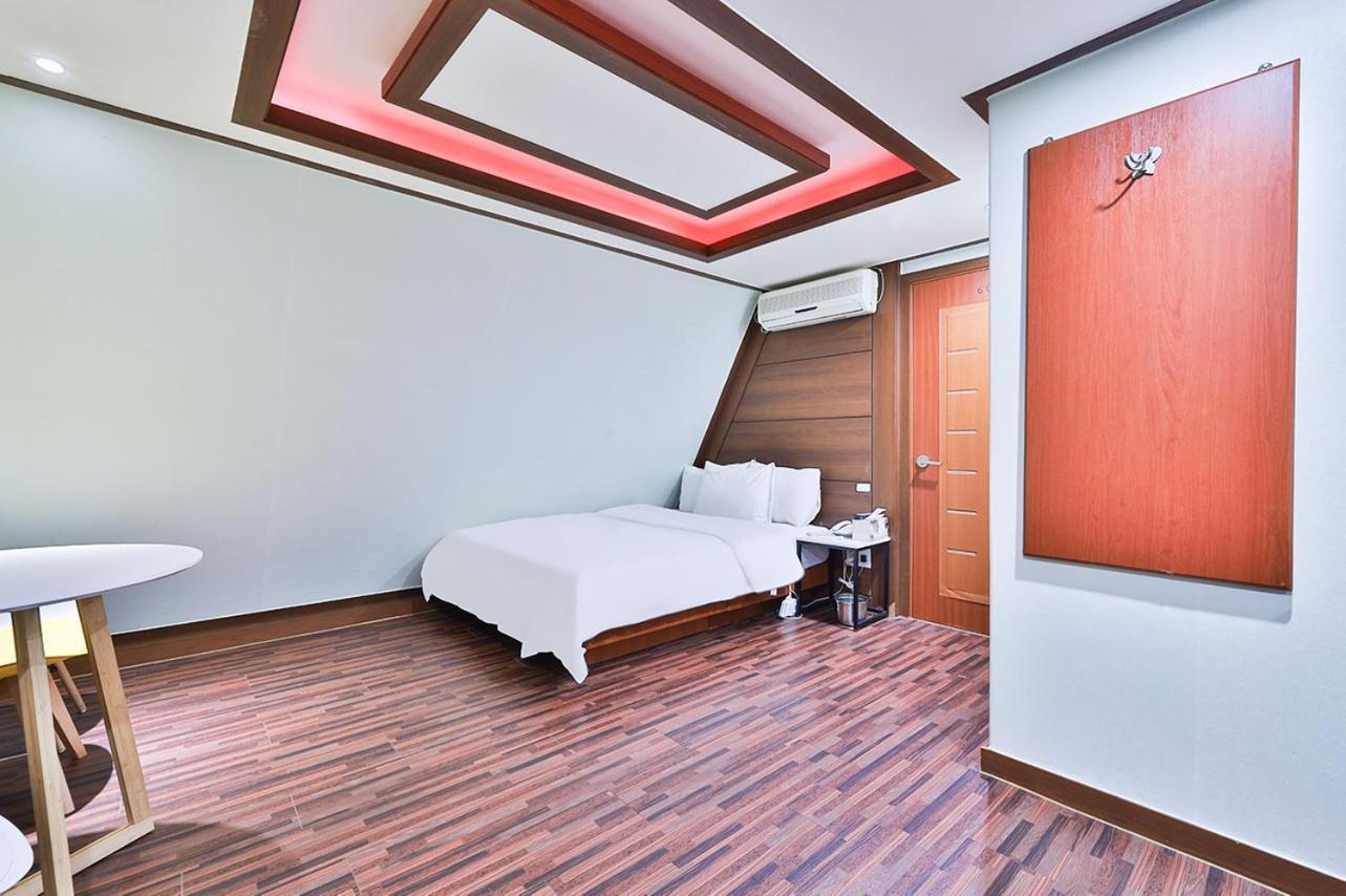 Picasso Motel Seoul Exterior foto