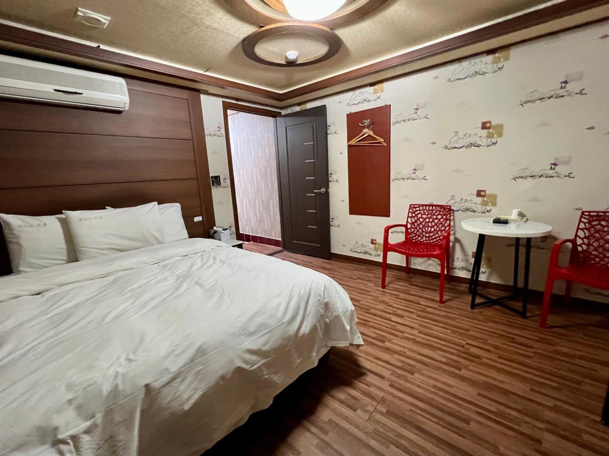 Picasso Motel Seoul Exterior foto